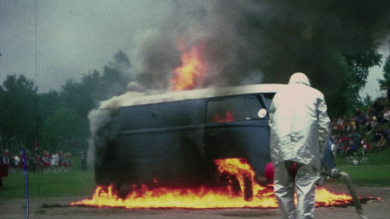 Thorleif Moe: Tønsberg Brannvesen 90 år (1975)