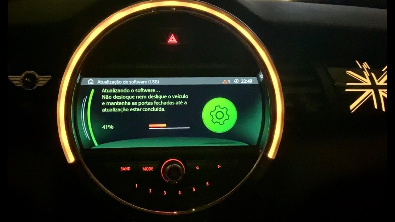 Atualização de software MINI Cooper F5x - PT BR