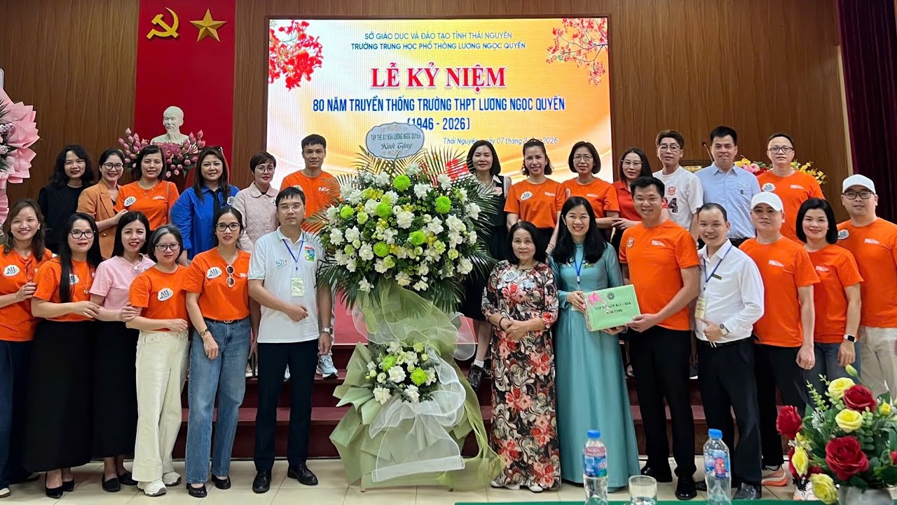 Gặp mặt lớp A11 K54 Trường THPT Lương Ngọc Quyến TN Xuân 2026