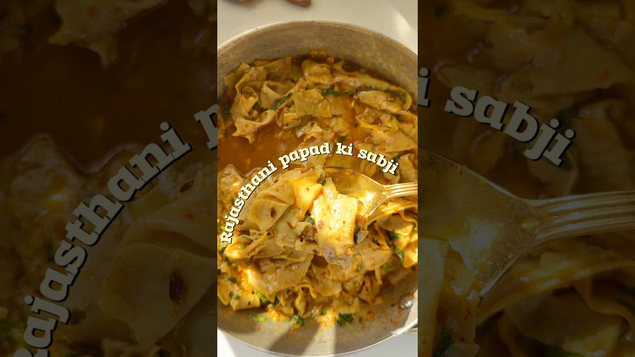 Papad ki sabji! 🥹 #easyrecipe #shortsfeed #quickrecipe #desifood #papad #papadkisabji #shorts