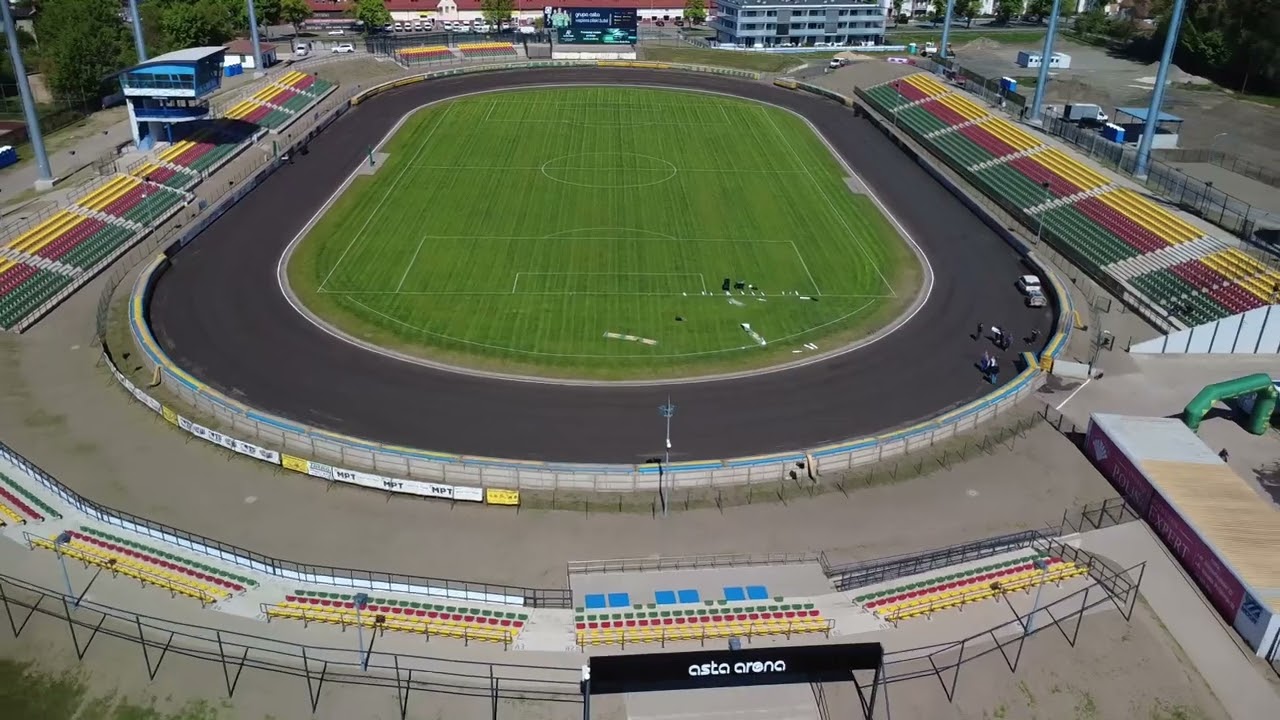 Piła - stadion żużlowy po remoncie.