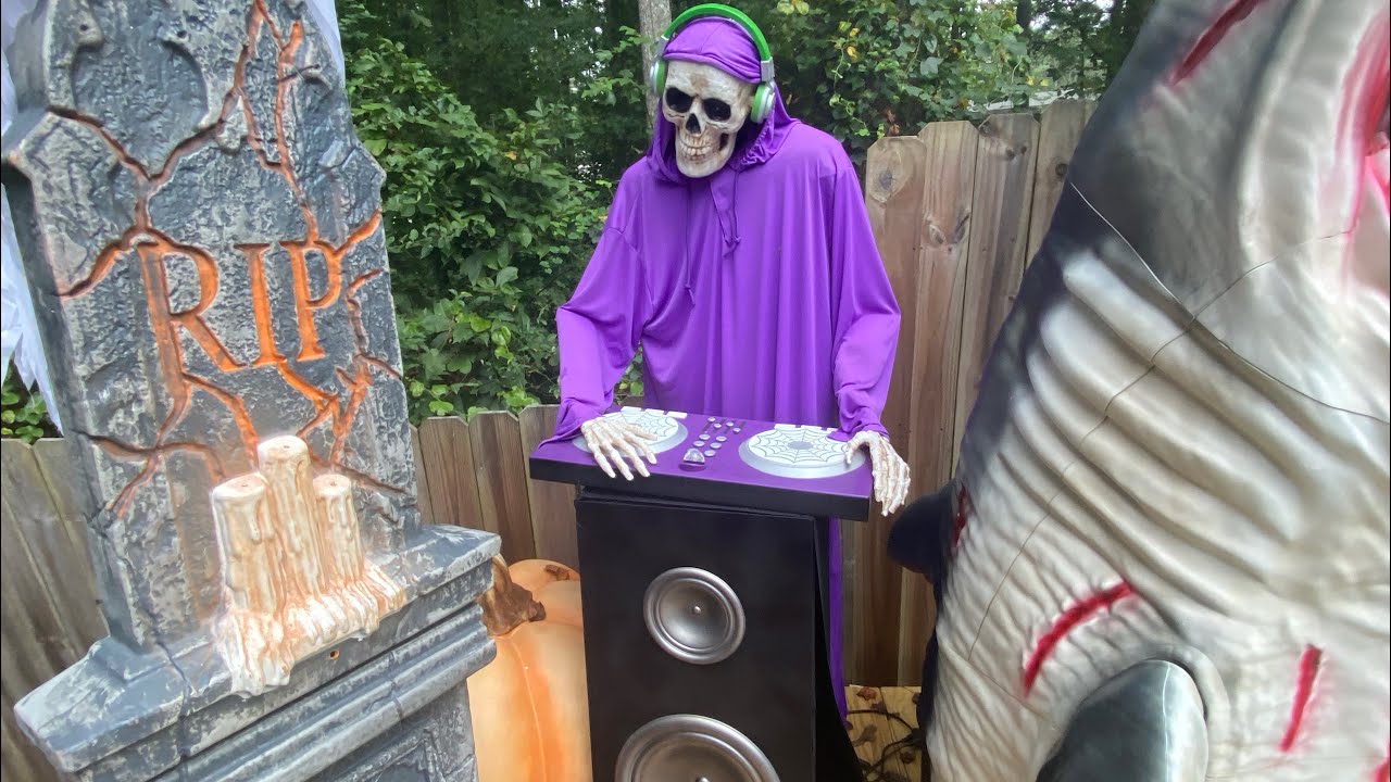 Lowe’s Halloween 5.5 Foot Animated Bluetooth Skeleton DJ Decoration Review Update!