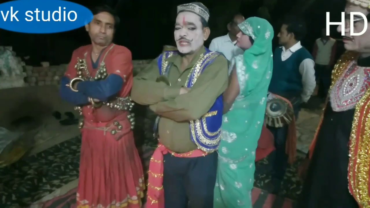 मुन्ना लाल की पार्टी मैं कला कारोंने दिखाई जबरदस्त कलाकारी