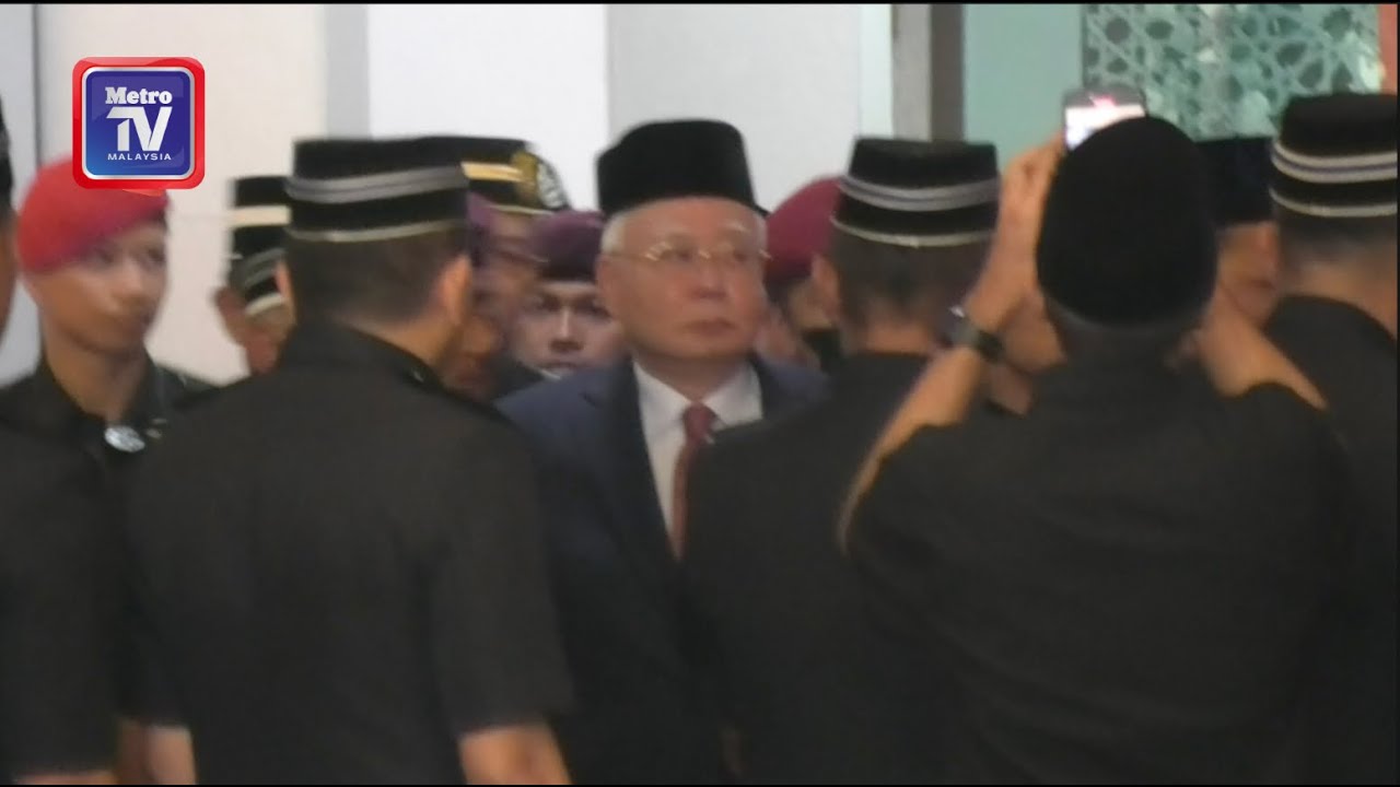 Bicara 1MDB tangguh, Najib hadir pengebumian Tun Abdullah