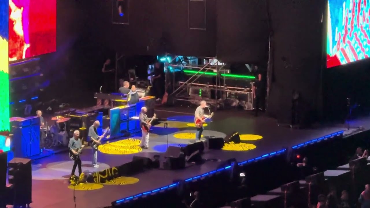 Oasis – Little by Little (Live at River Plate, November 15, 2025)