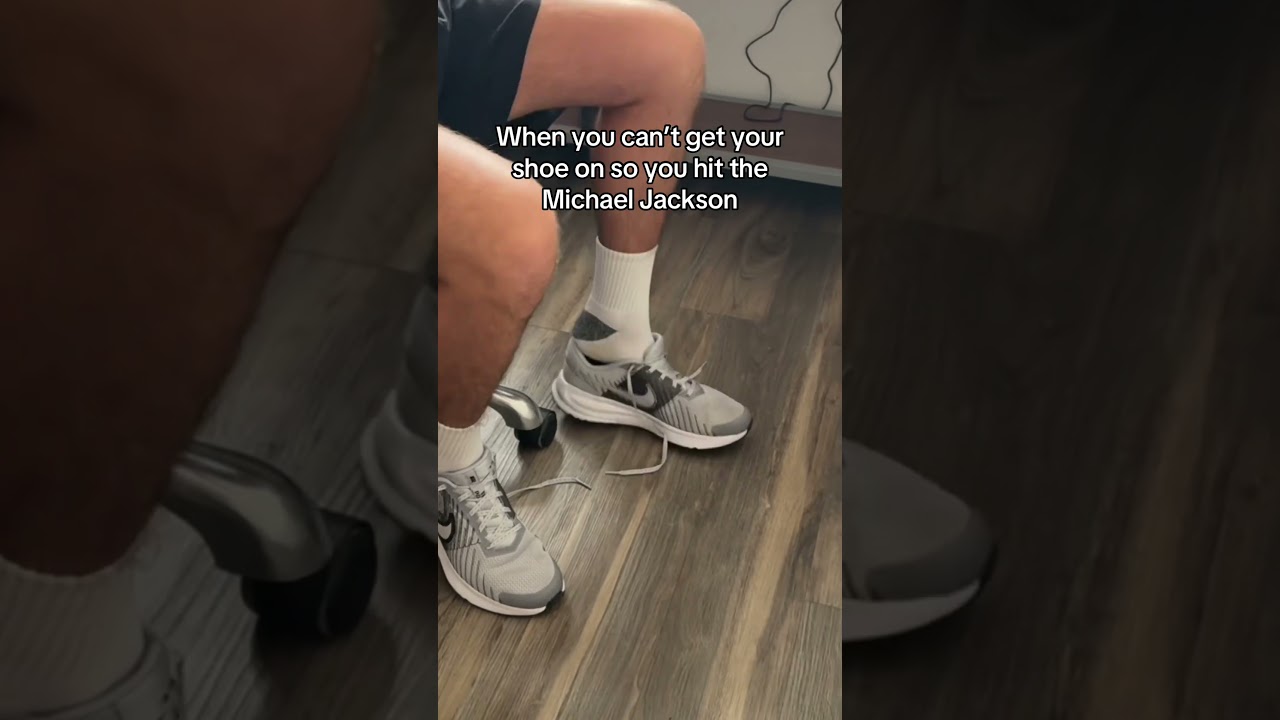 🕺 #blowthisup #viral #relatable #funny #michaeljackson #foryoupage #fyp #shorts #reels