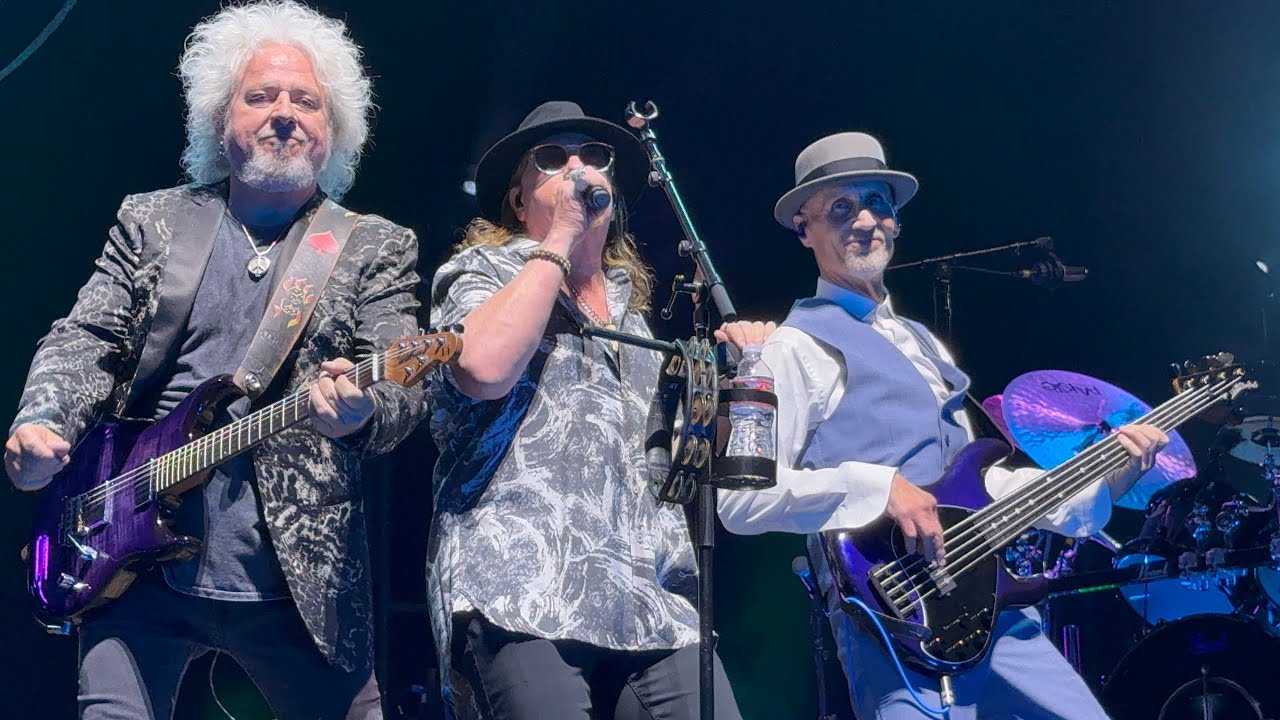 TOTO “Hold The Line” LIVE Kia Forum Los Angeles Inglewood, California August 24, 2025