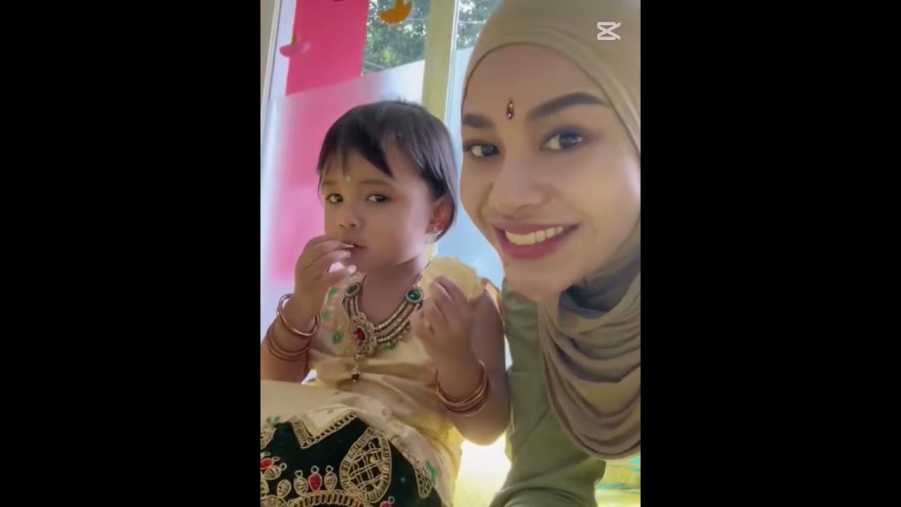 AZURA KESEKOLAH PAKE BAJU INDIA‼️DIANTAR MAMANUR SEKOLAH‼️REVIEW DONAT COKLAT KESUKAAN AMEENA