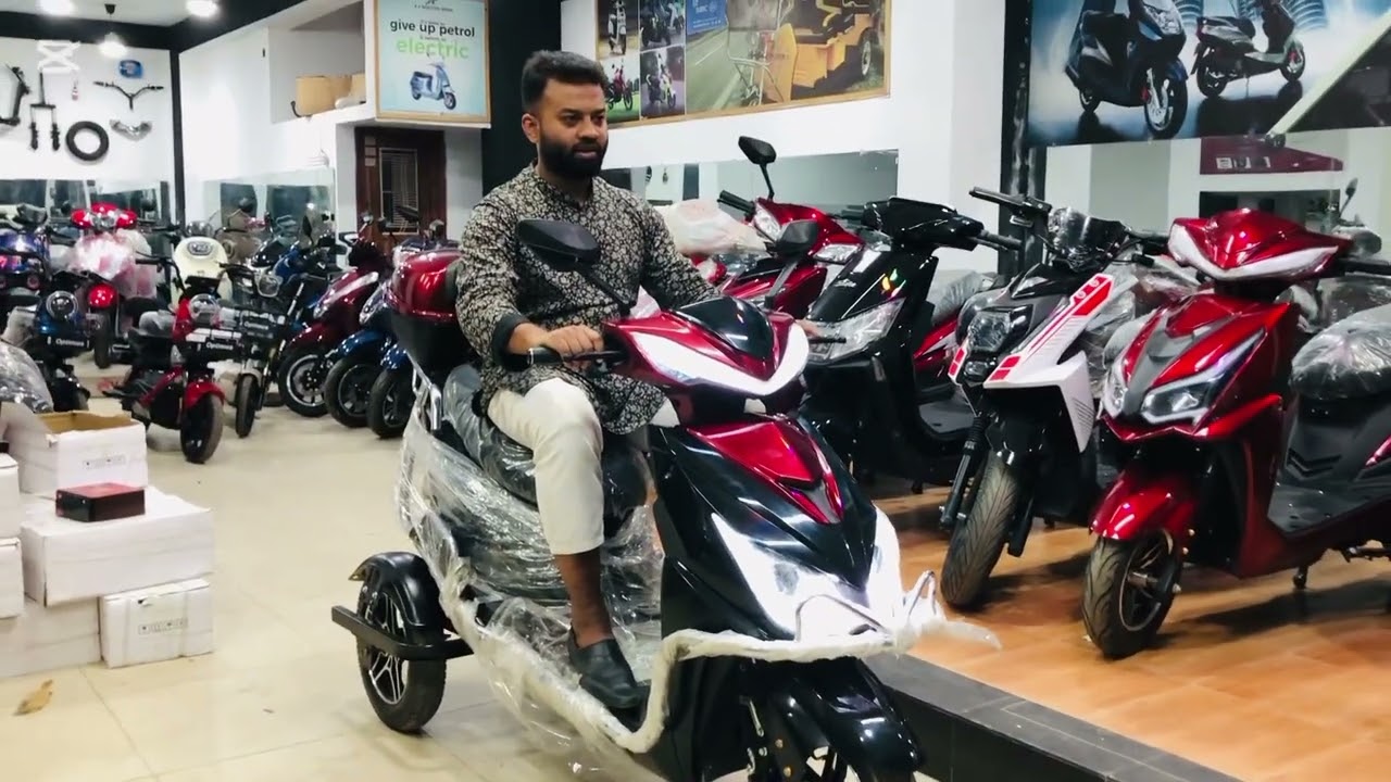 থ্রি হুইলার ইলেকট্রিক বাইকের নতুন চমক।🔥🔥🔥প্রয়োজনে যোগাযোগ: ০১৭৩৭-১২৯৩৯১/ ০১৯১২-৭২৫০৯৮#fb
