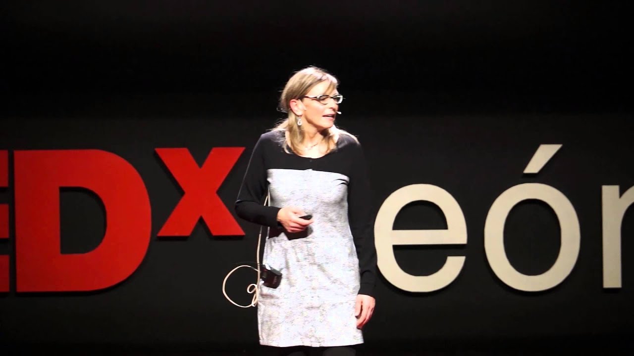 Utopía y realidad | María Ramón | TEDxLeon