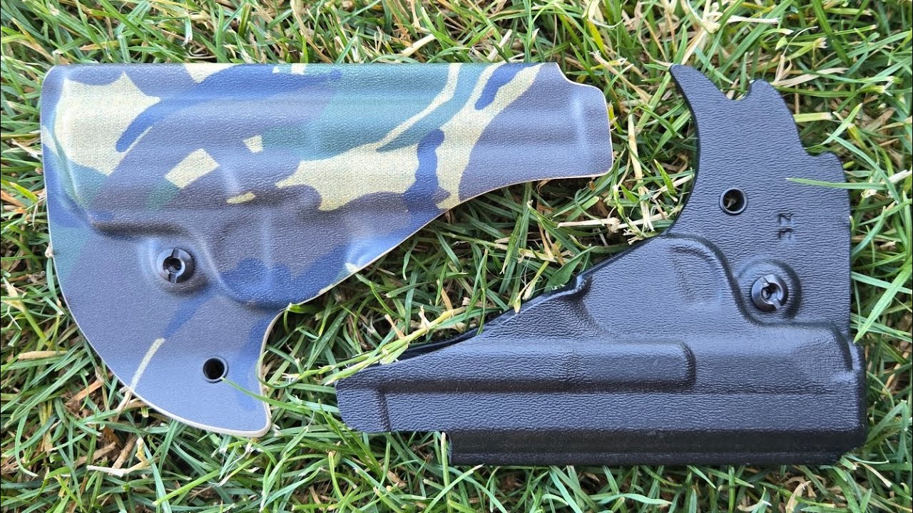Vedder Pocket Locker vs. DeSantis Pocket Partner