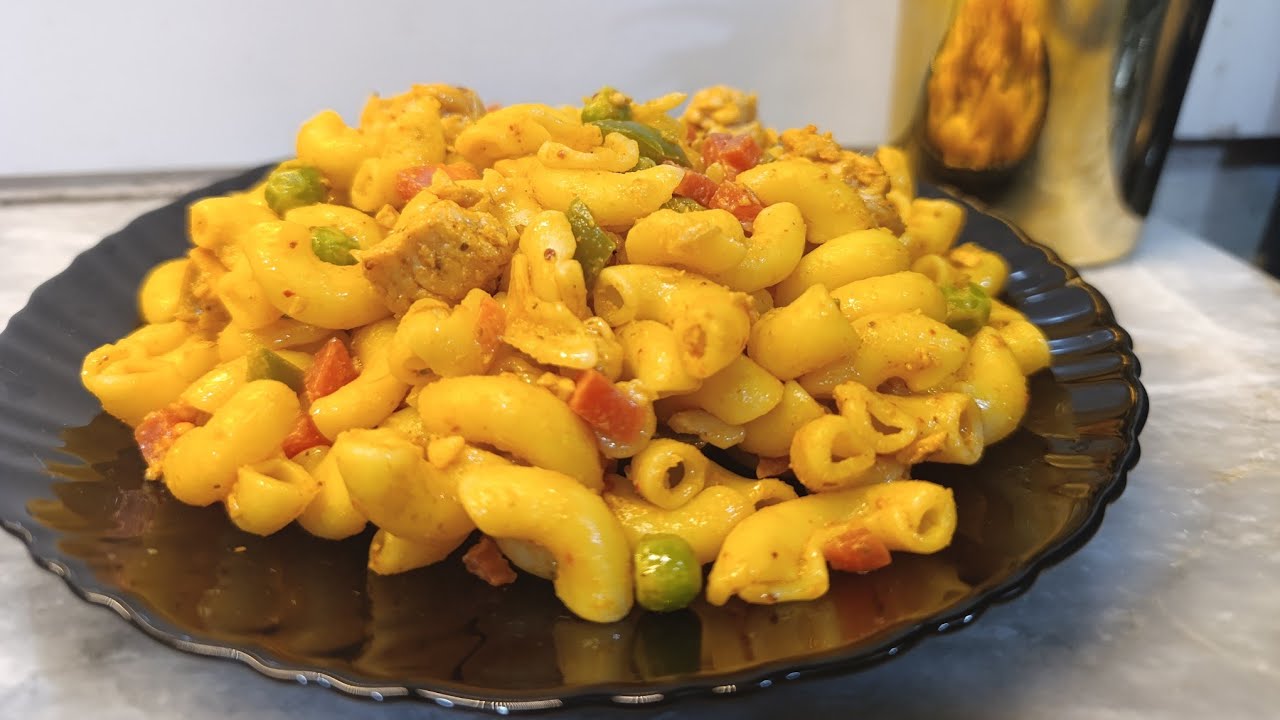 Quick lunch in 20 Minutes 🍝👉 Restaurant Style Chicken Vegetable Macaroni at Home | So Creamy!