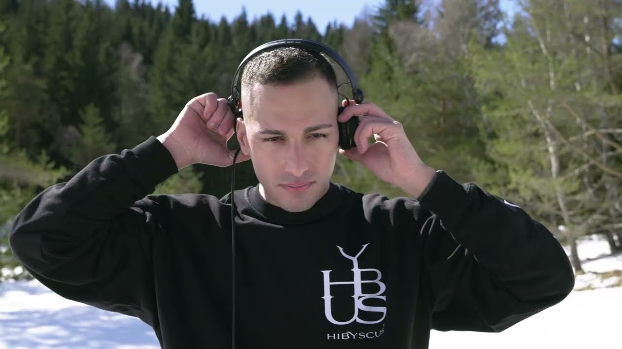 Gabry Cantoni – Artika (Cinematic Performance in Stunning Landscapes)