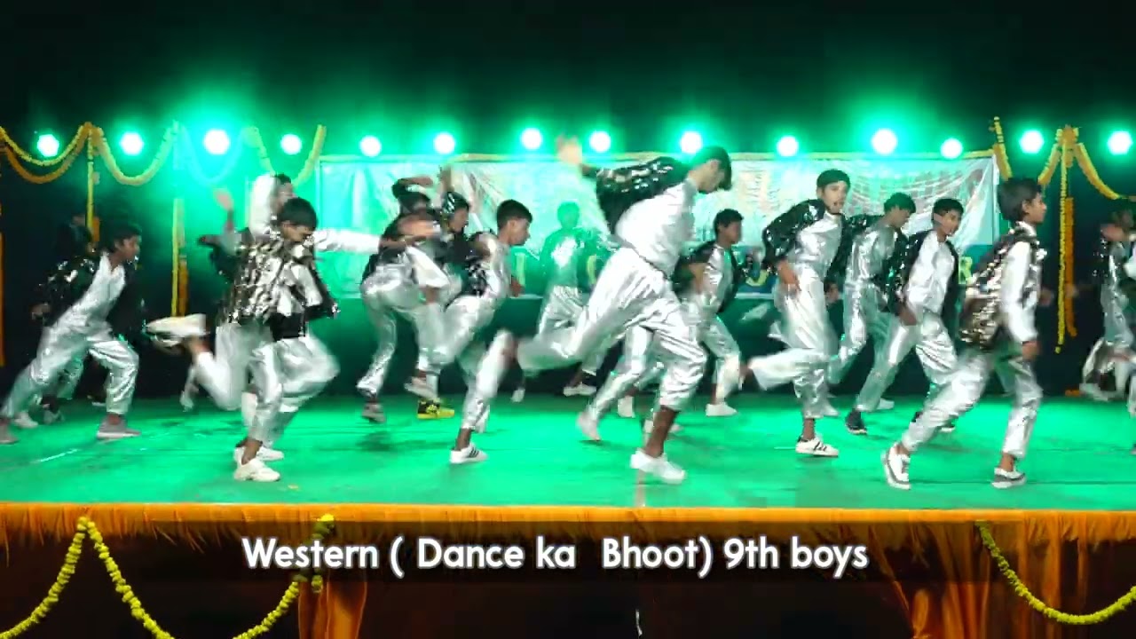 19) 9TH BOYS
