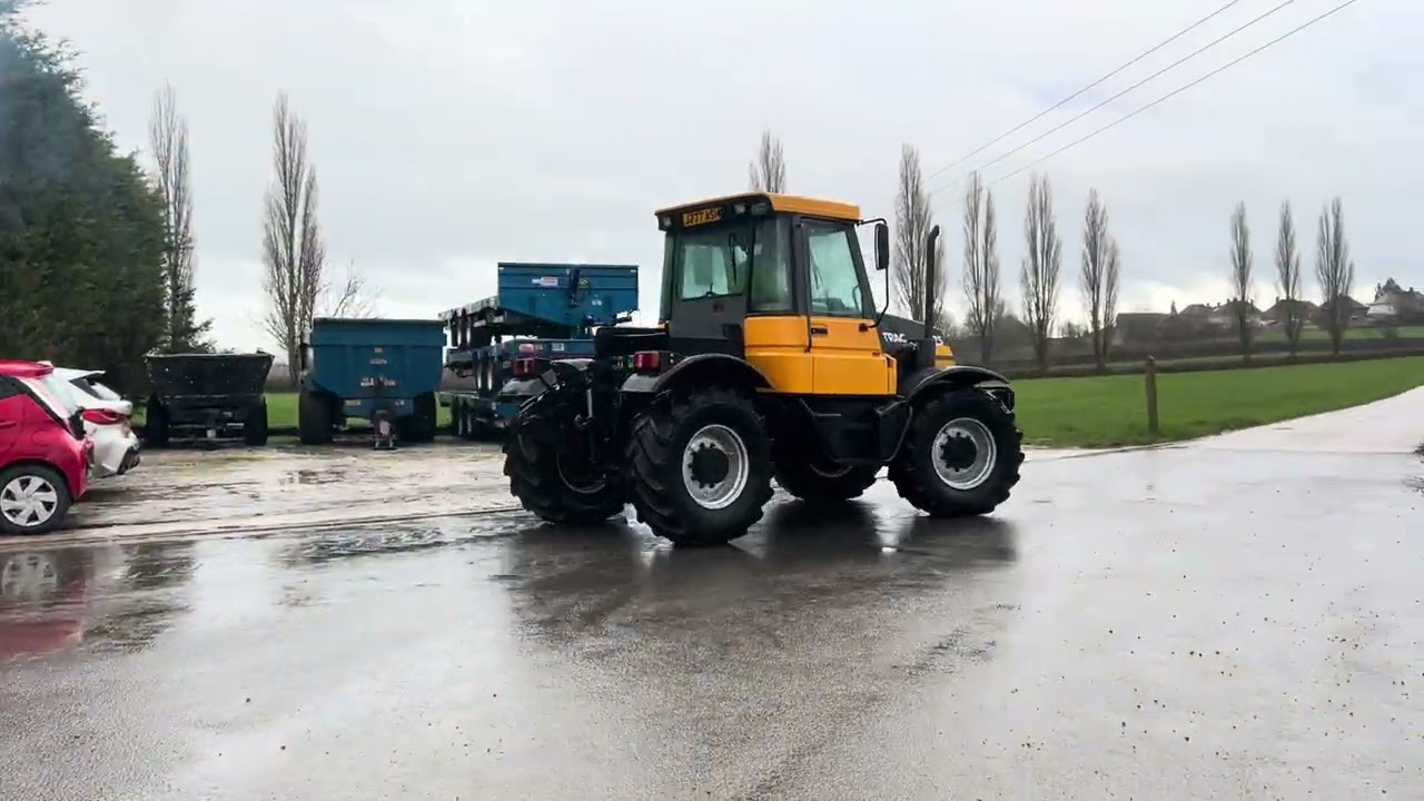 JCB 125