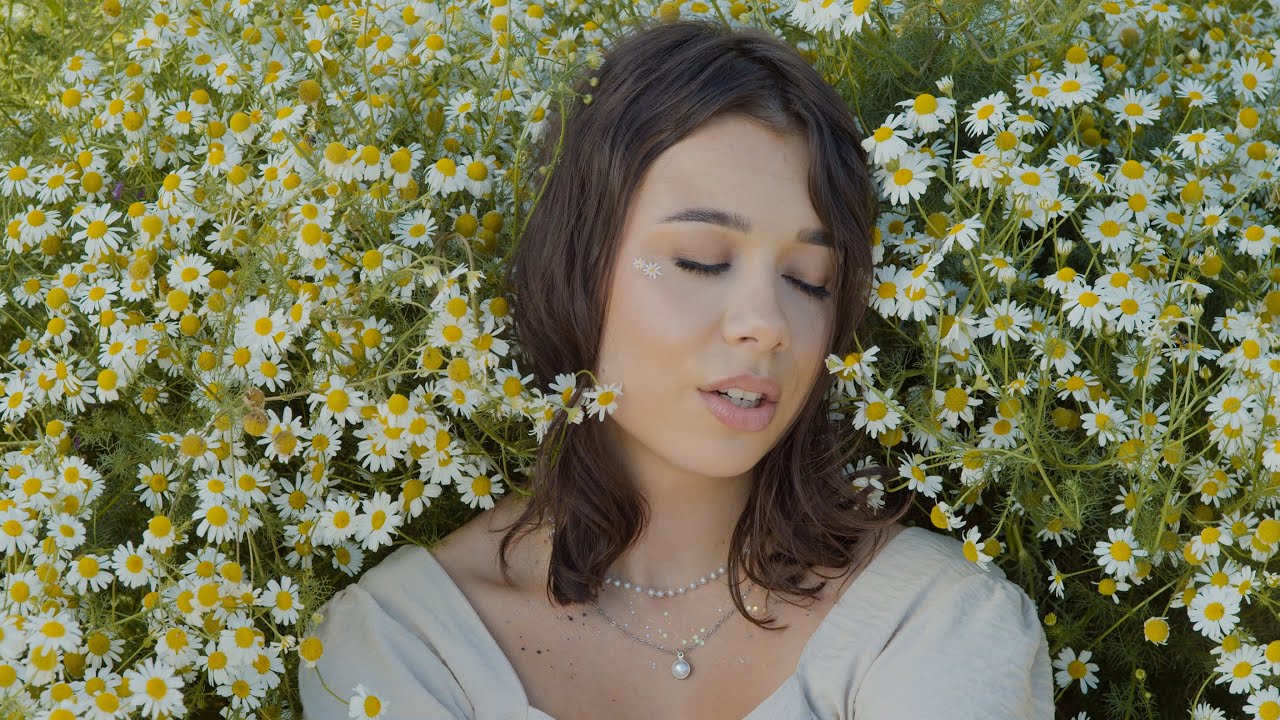 tan feelz - breathe | Official Music Video