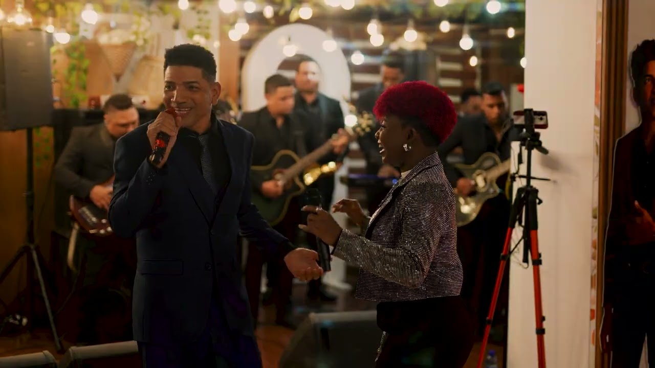Yo Te Amo En Vivo El Varon De La Bachata Y Lamorena Del Swing En La Rueda De Prensa En Santiago