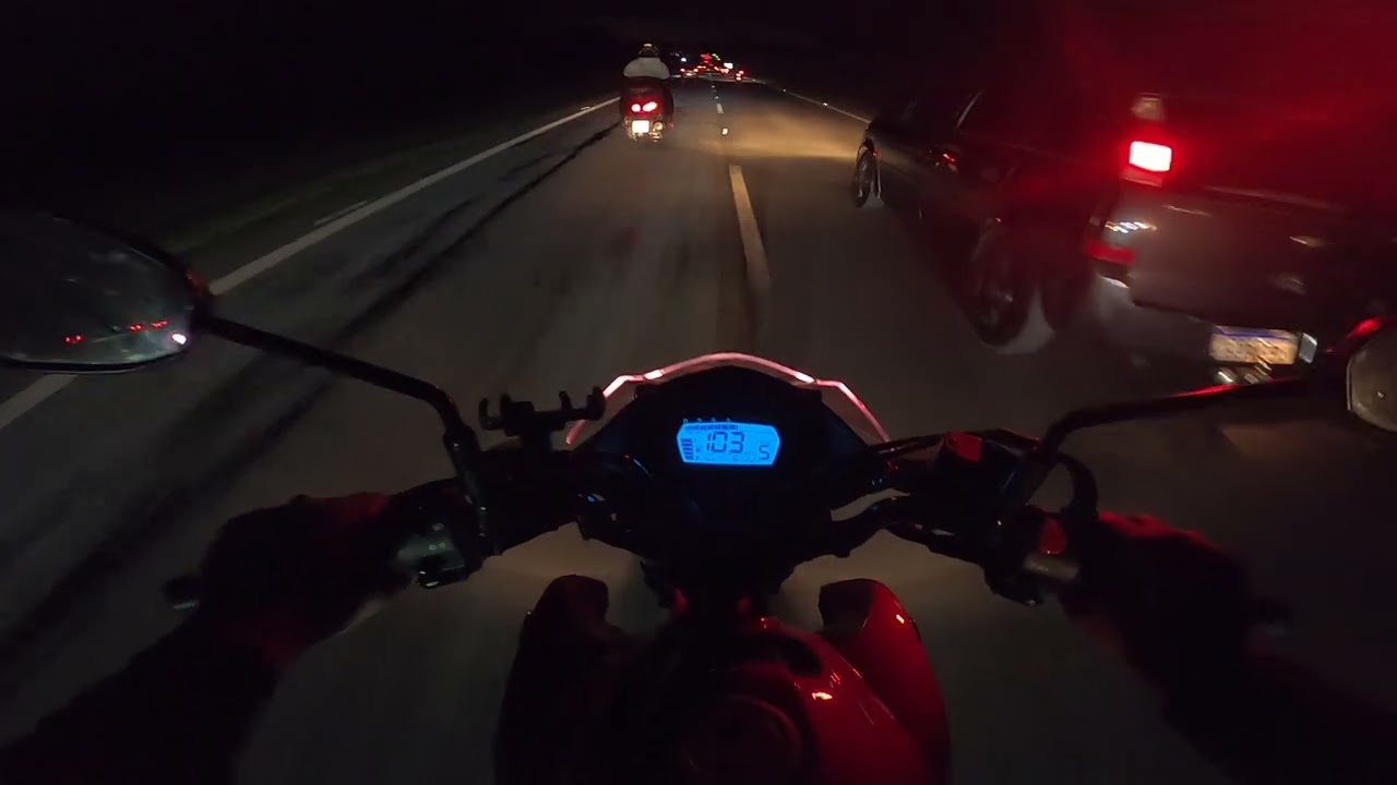 ILUMINAÇÃO NOTURNA DA DK160 NA RODOVIA E VELOCIDADE DE CRUZEIRO