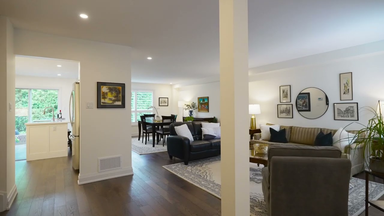 52-3045 New St. - Burlington, ON (Adam Lempka Real Estate)
