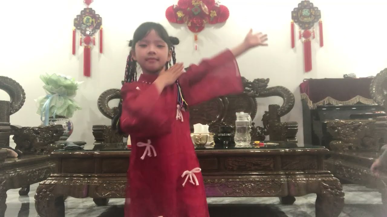 Nụ cười xuân-bé Gạo