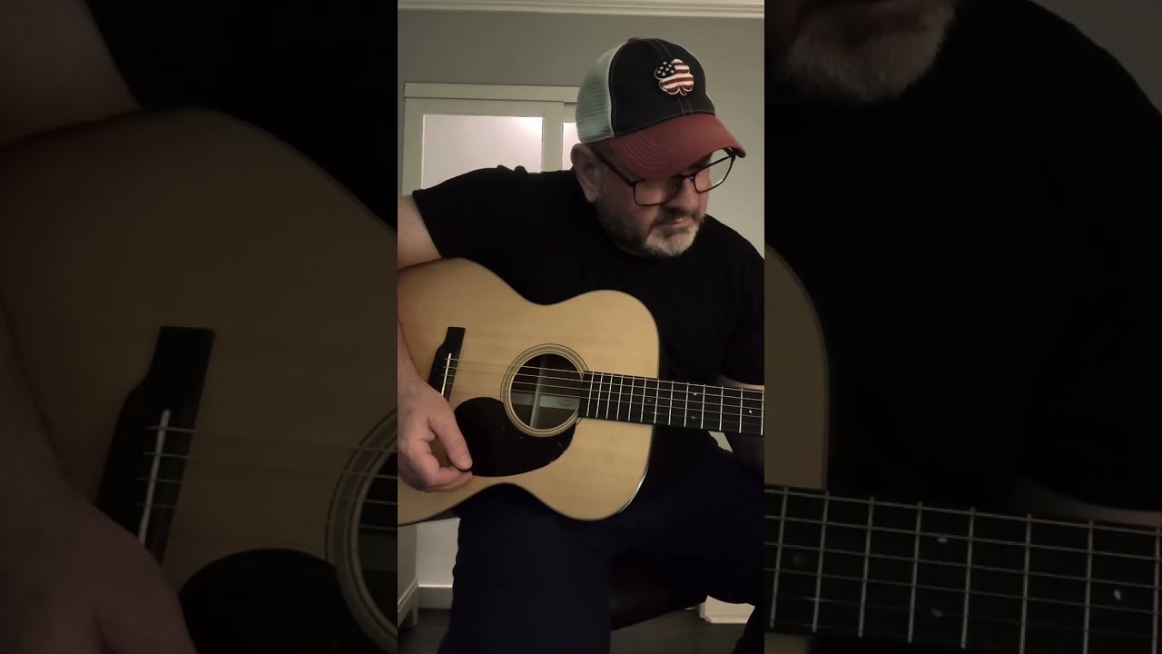 Stock slotted bridge pins vs un-slotted, bone bridge pins with a slotted bridge on a Martin 000-18