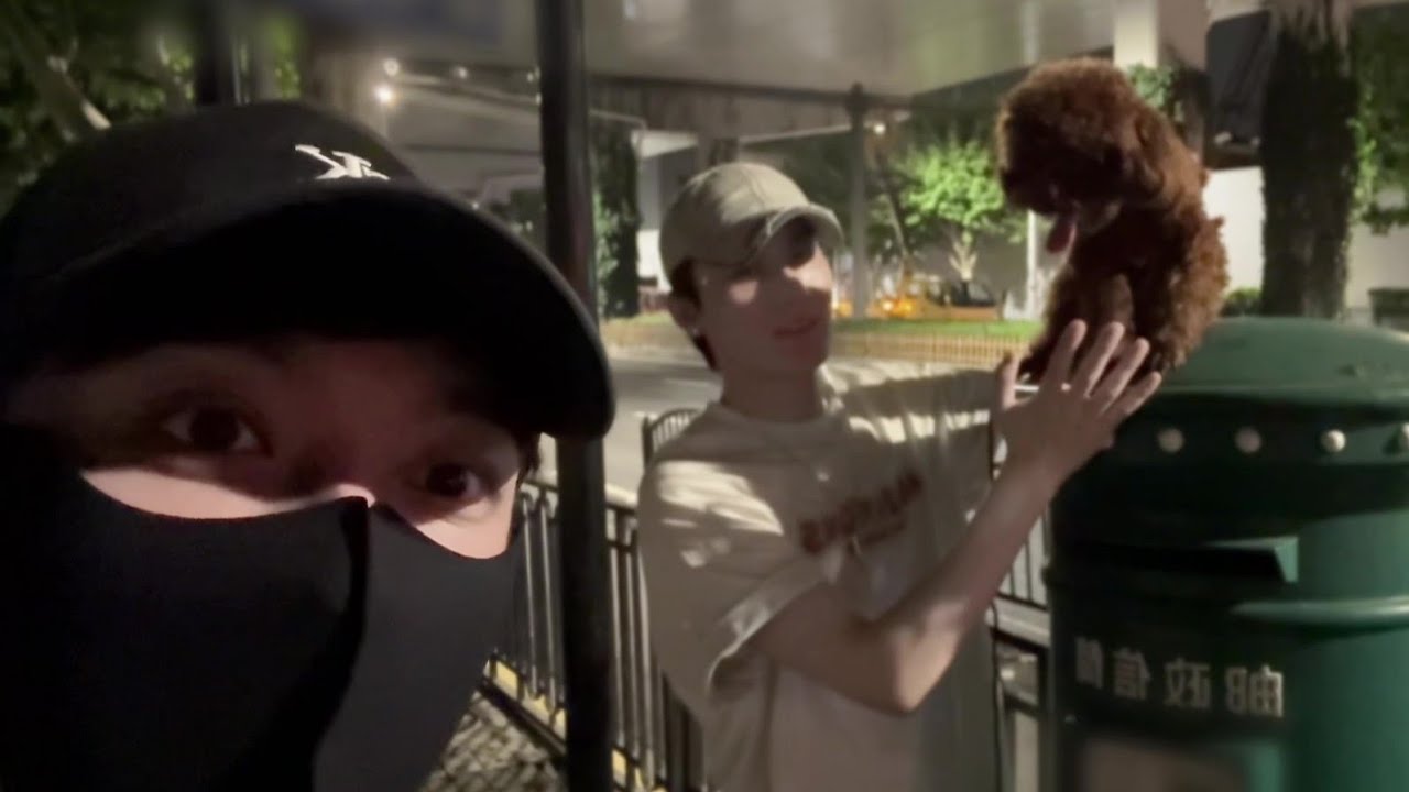 【Eng Sub/Indo Sub】DESIRE LangTu/WolfRabbit's Lottery Ticket Scratching VLOG[250803]
