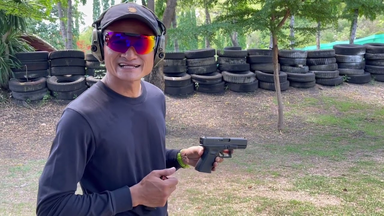 Glock 19 commando