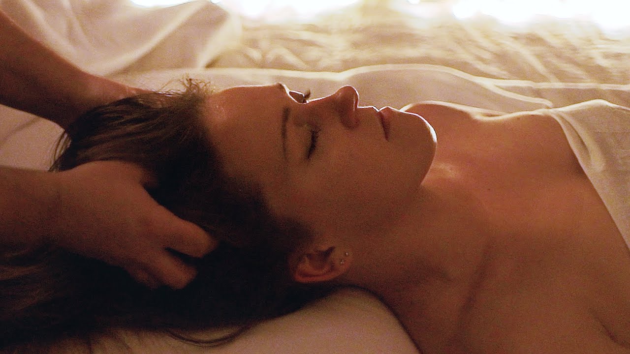 RELAXAČNÁ MASÁŽ A ČESANIE 🕯️|ASMR|