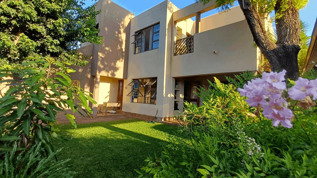 Modern 2-Bed Garden Apartment To Rent in Sunninghill