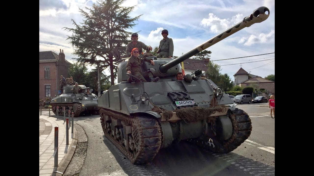 Tanks in Town 2017 ► Colonne de Véhicules Militaires à Hyon (Mons)