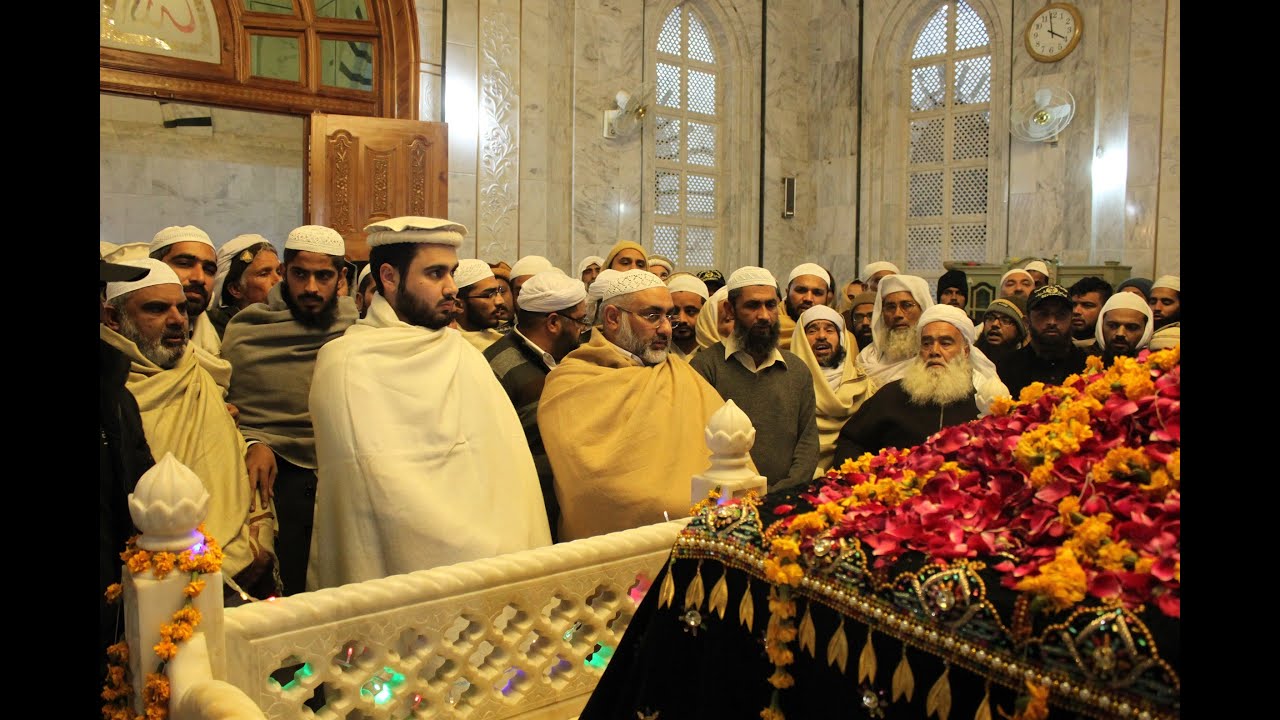 Ghamkol Sharif I Zinda Pir Shrine I After Fajar