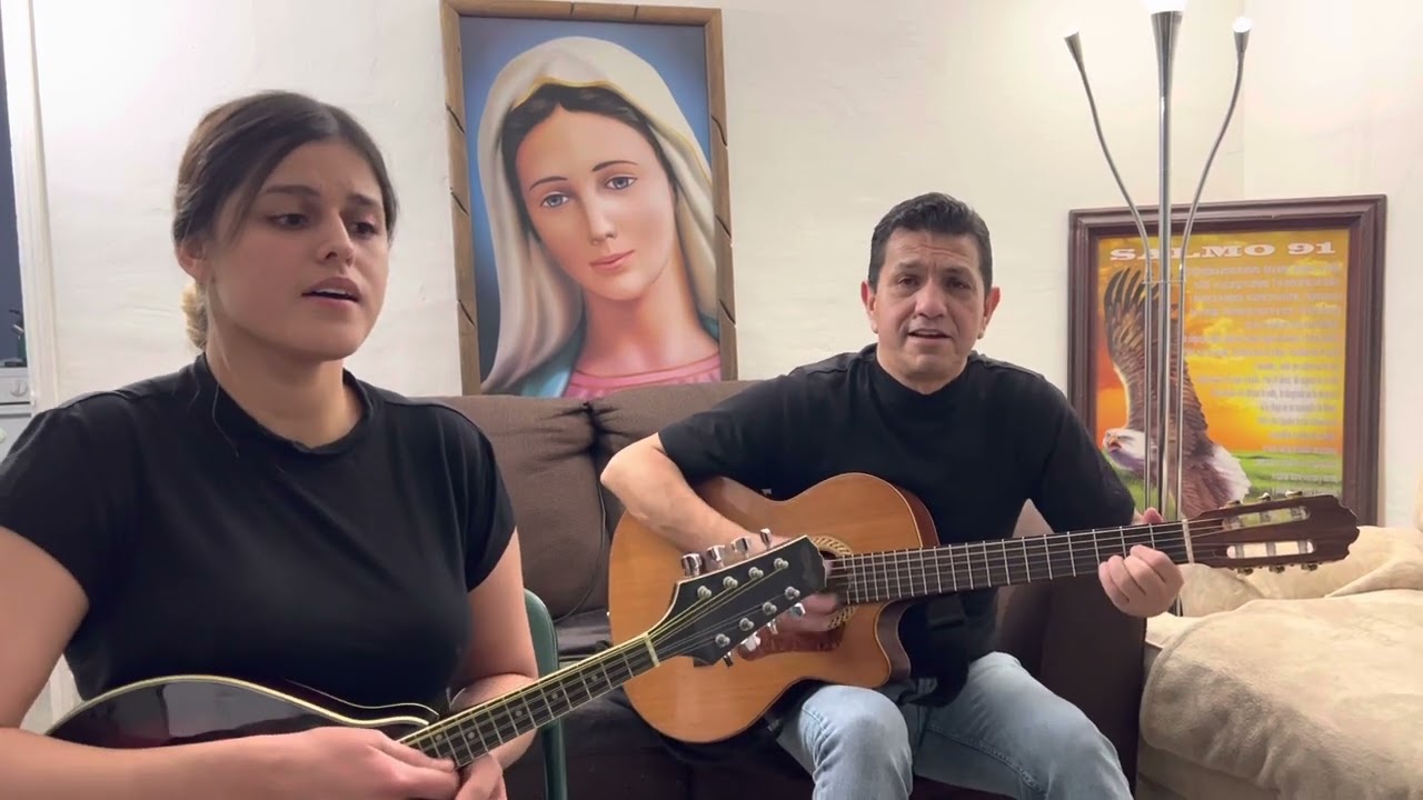 Cordero De Dios Estudiantina Luz Divina