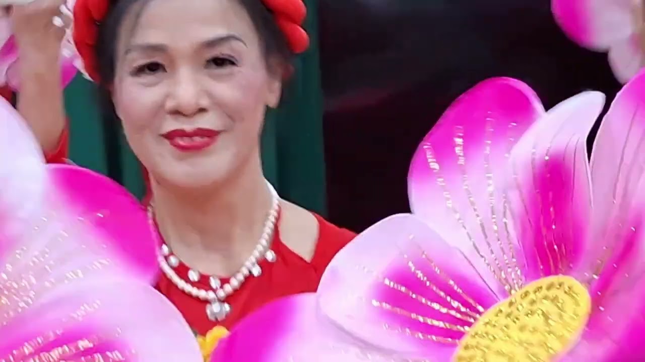 TỰ HÀO PHỤ NỮ VIỆT NAM - Dân vũ TDP 12 cụm Giang Biên,P. Viêt Hưng.