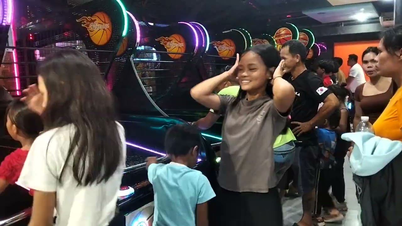 Naka tugbong sa syudad ang mga taga bukid panagsa pud bahhh...