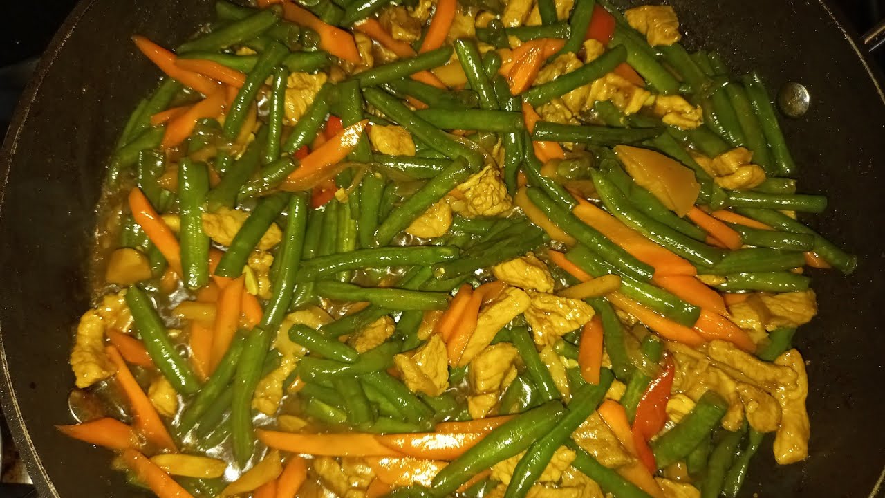 NAGLUTO NG ADOBONG SITAW