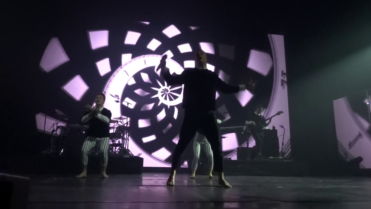 Loïc Nottet - Olympia Paris - Selfocracy Tour 12/12/17