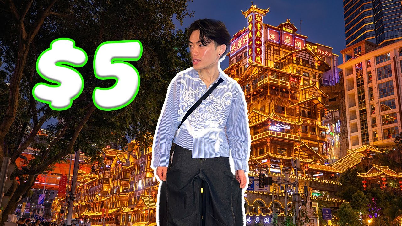 I PAID $5 FOR A TOUR GUIDE IN CHONGQING...