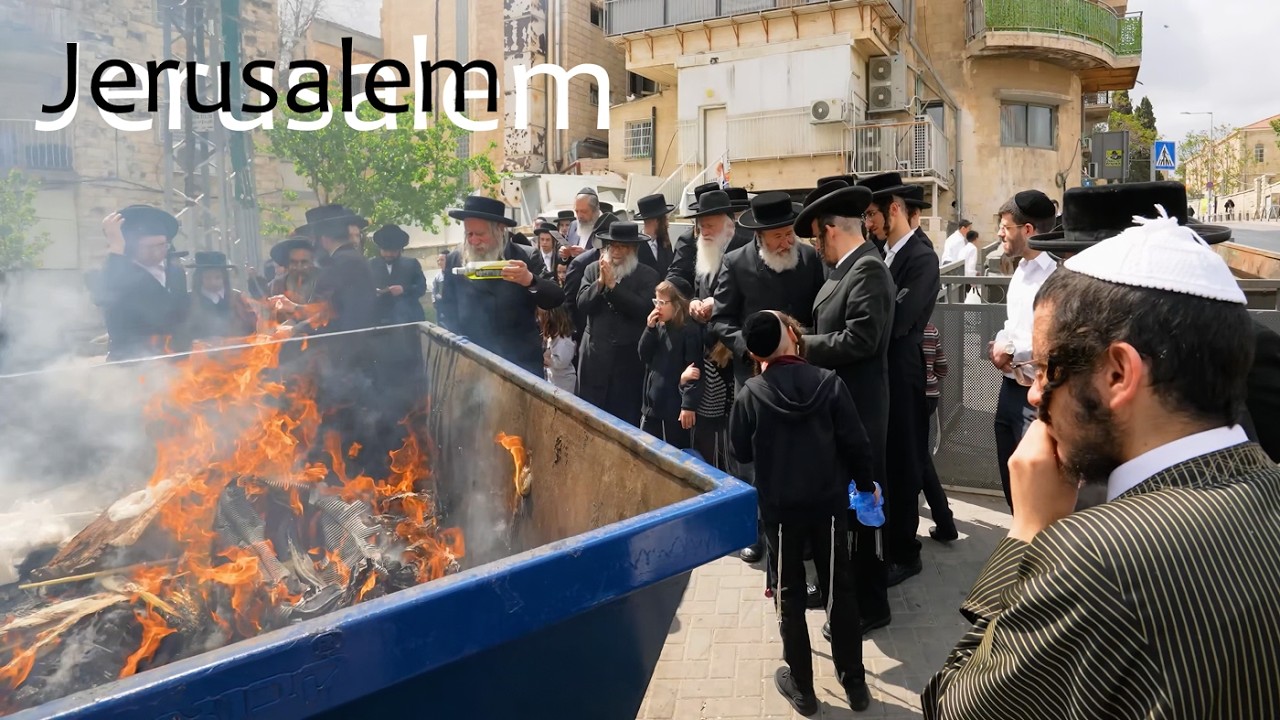 🔴 Jewish Traditions Before Passover &ndash; 🔥 Burning Chametz | Jerusalem