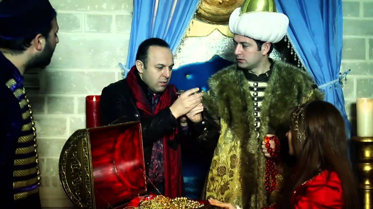 Elariz Məmmədoğlu - Sevgi Nağılı | Azeri Music [OFFICIAL]