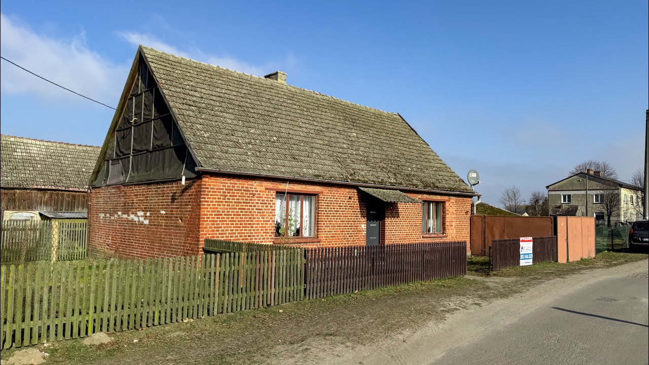 Dom z czerwonej cegły w Kleszczynie
