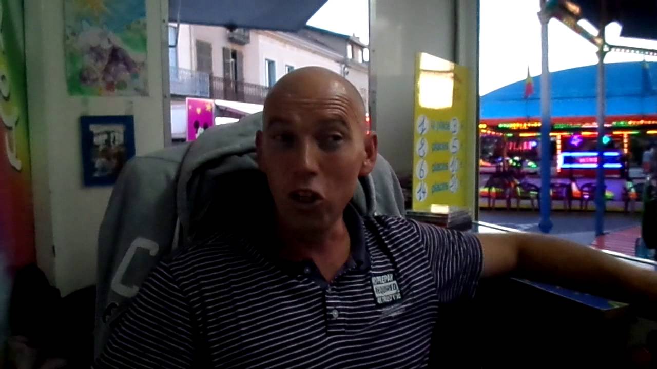 Interview de Monsieur Roux des petites Chenillettes - Fête foraine de Commentry 2015