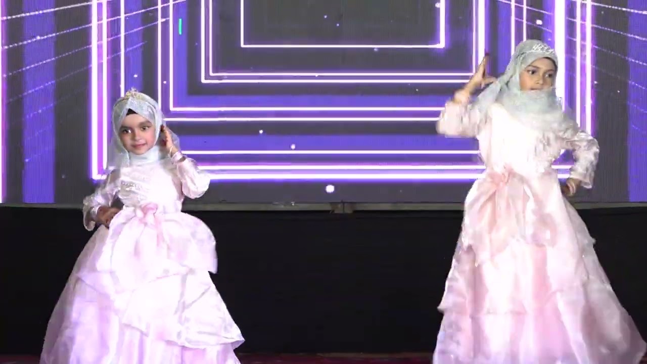 GROUP DANCE       AISHA DUA& LIYAMEHZIN