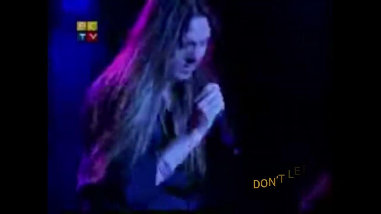 Angra - Silence and Distance ( version Edu Falaschi) - en vivo Quito 2009
