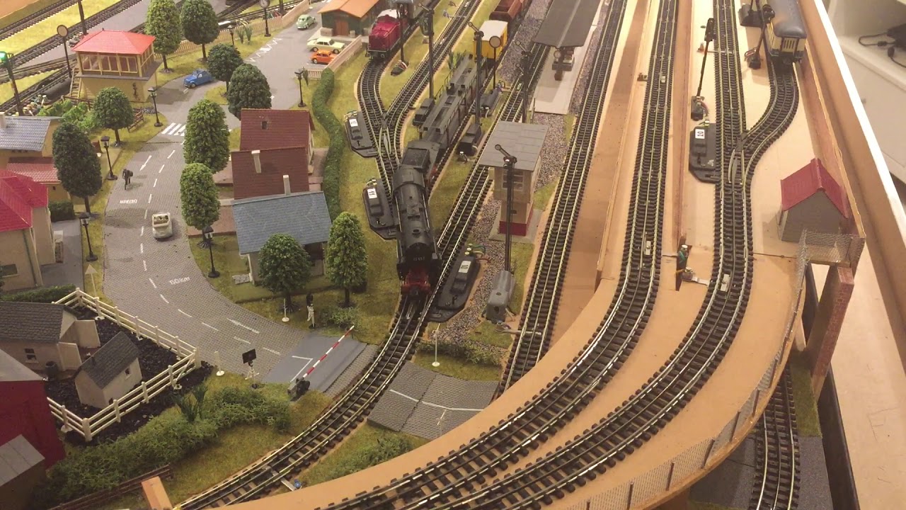 Trix Express BR 42