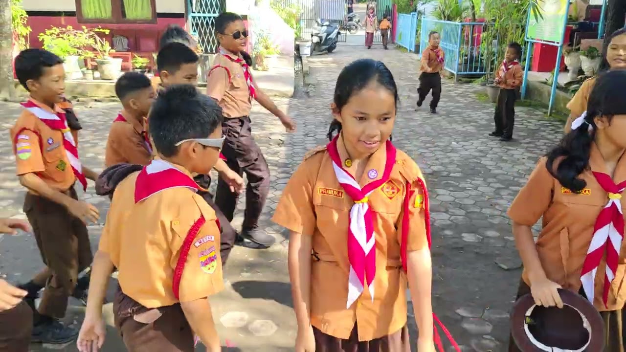 Kreativitas siswa kelas besar (6SD).. 💪
