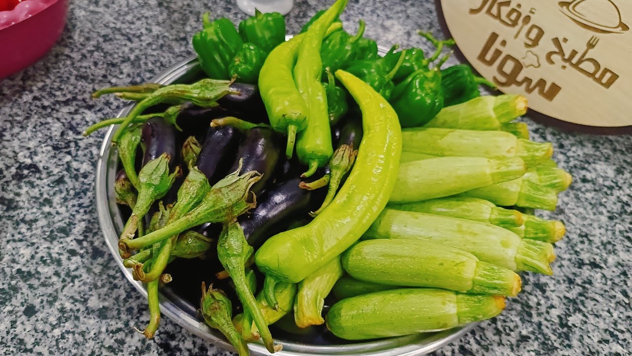 المحشى المصرى بخلطة رهيبة احلى اكلة تدفى فى برد الشتاء Stuffed mixed vegetables#مطبخ_وأفكار_سونا 