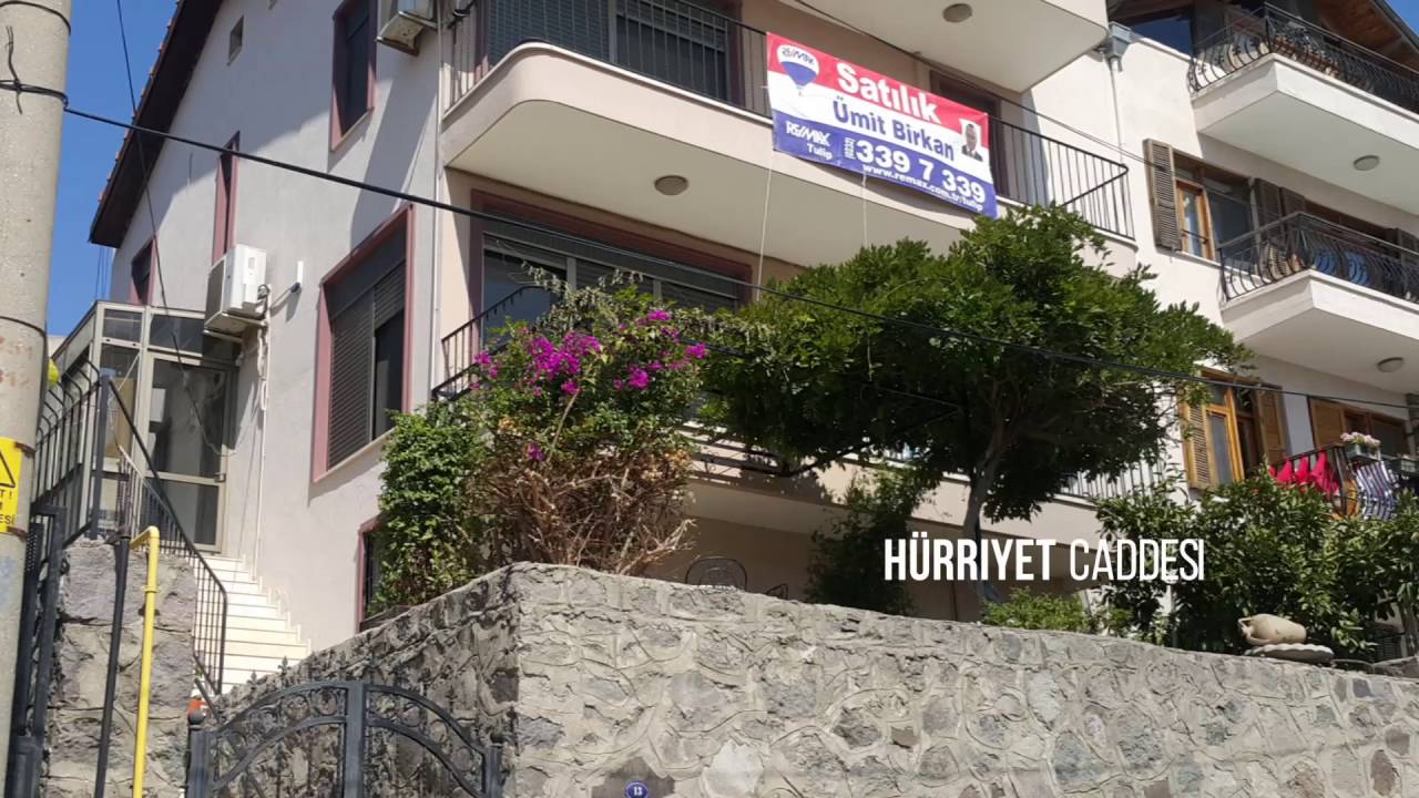 Bornova Atat&uuml;rk Mahallesi Deniz Manzaralı SATILIK VİLLA, &Uuml;mit Birkan Remax Bornova
