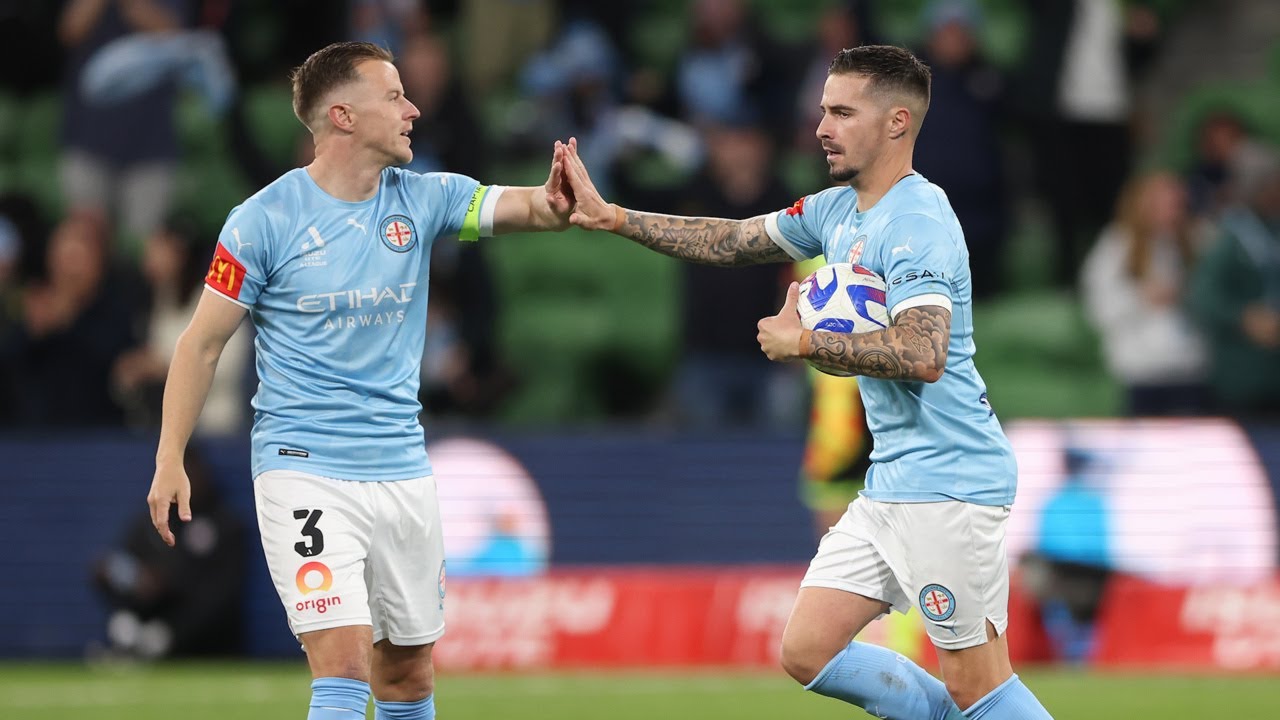 Melbourne City FC v Western Sydney Wanderers FC - Macca's&reg; Mini Match | Isuzu UTE A-League