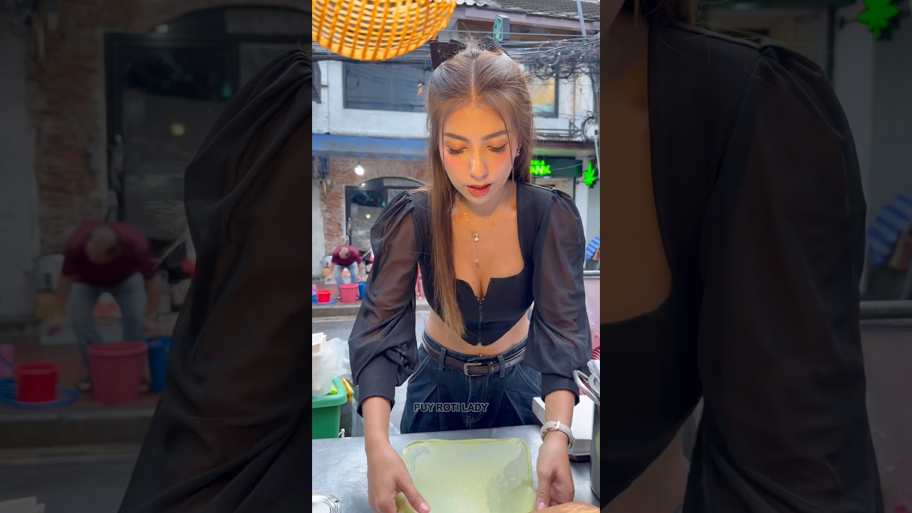 I'm not the best, but I try to do my best. - Thai Street Food #shorts