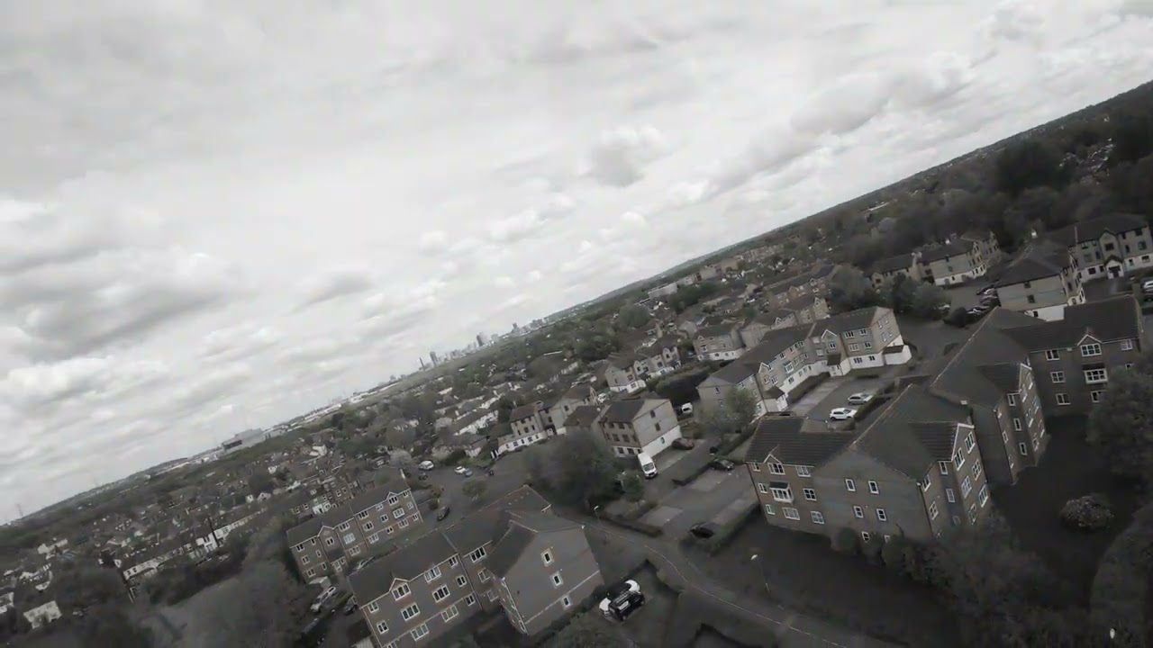 #England   #park  #drone  #fun  #avata2